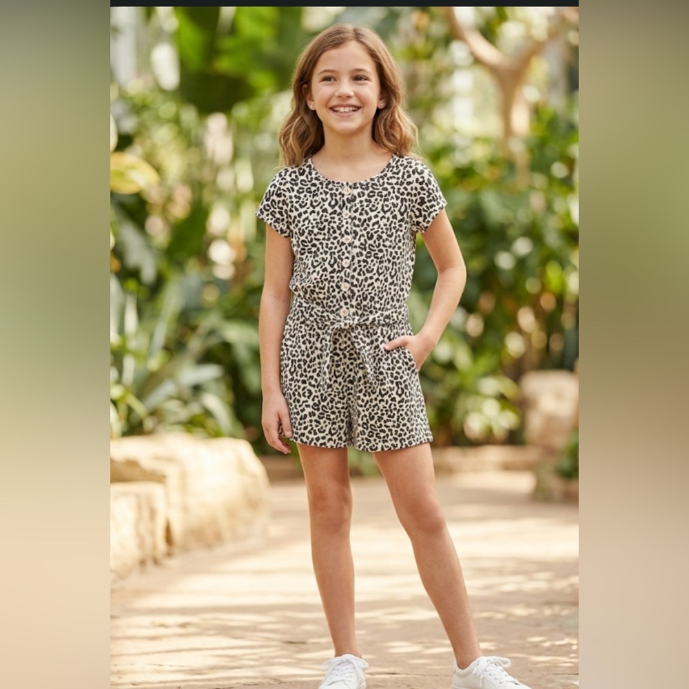 Crewcuts NEW Girls' Leopard Print Short Sleeve Romper in Black and Cream